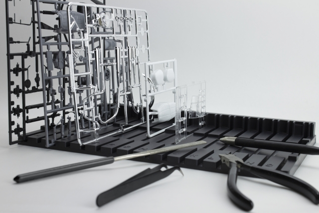 ガンプラは接着剤不要